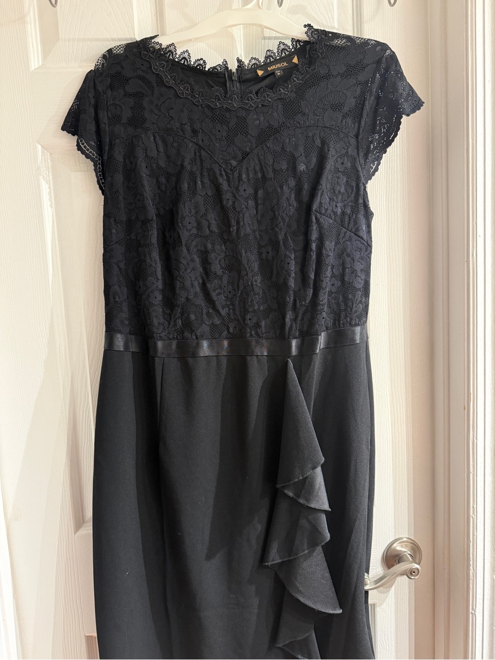 Black Lace-Top Formal Dress 1XL